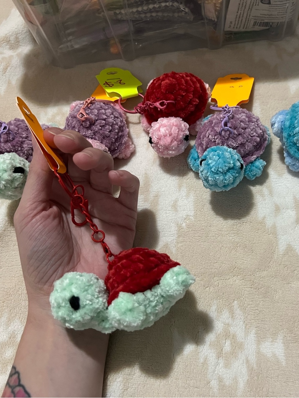 Mini Crocheted Turtle Keychain ๐ข - Picture 2 of 3